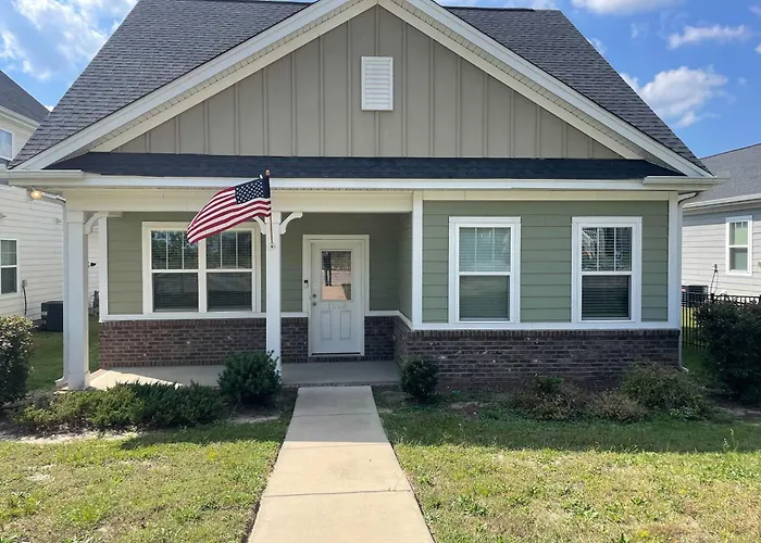 The Capital Cottage New Home Near Usc & Bases